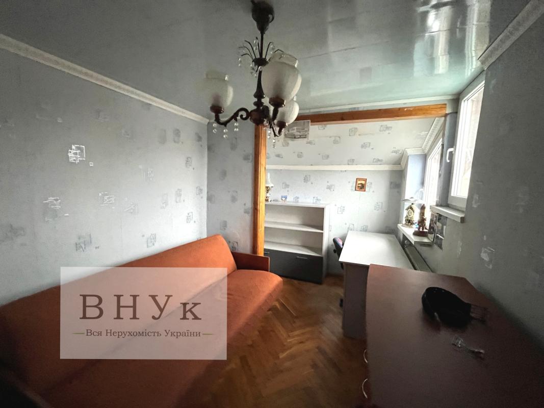 Sale 3 bedroom-(s) apartment 75 sq. m., Vahylevycha Street (Parkhomenka Street) 9