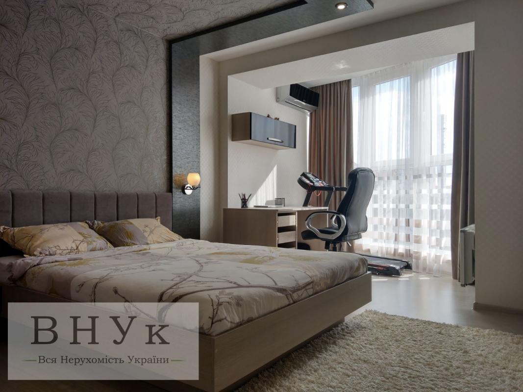 Sale 3 bedroom-(s) apartment 87 sq. m., Polyova Street 14