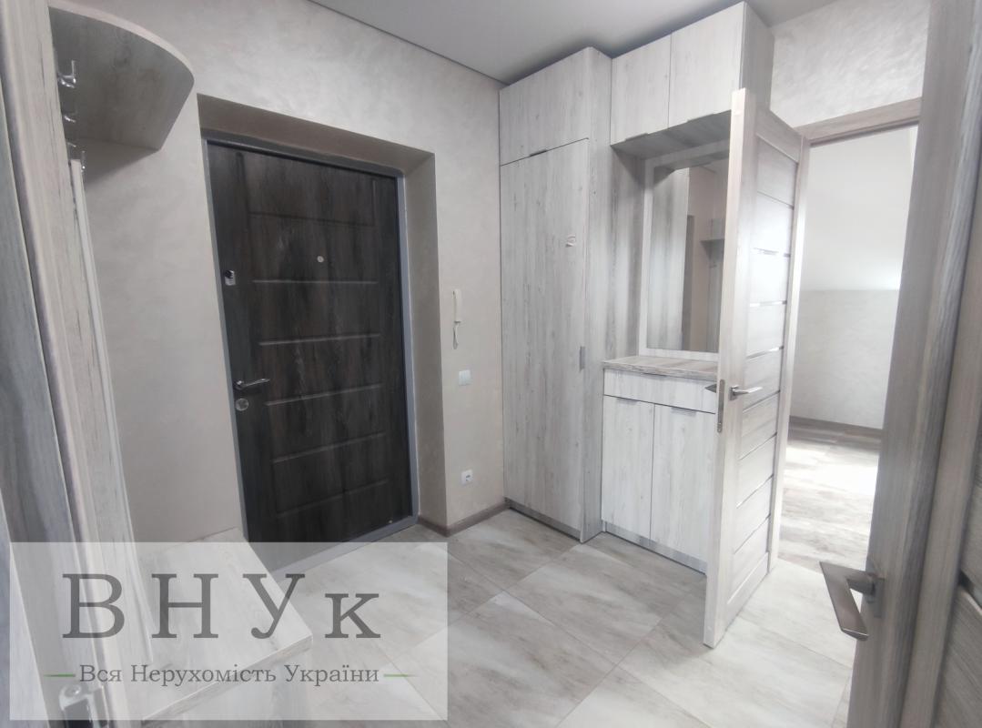 Sale 2 bedroom-(s) apartment 43 sq. m., Tsyhanska Street 6