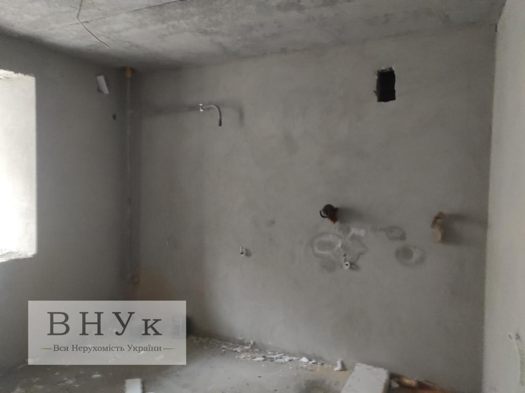 Sale 3 bedroom-(s) apartment 87 sq. m., Volodymyra Velykoho Street