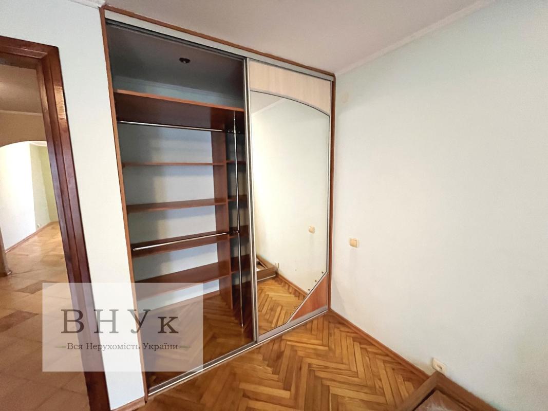 Продаж 2 кімнатної квартири 67 кв. м, Вільхова вул. (Ольхова) 11