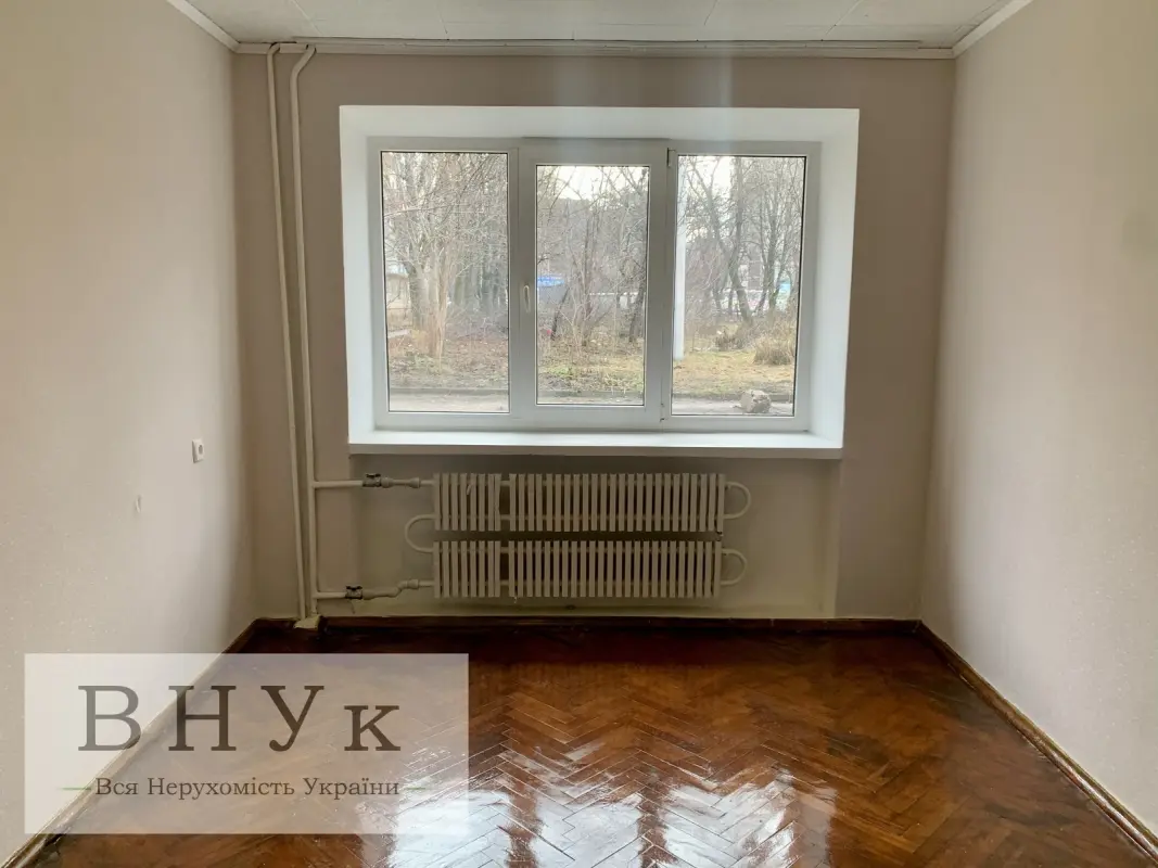 Apartment for sale - Torhovytsia Street 14