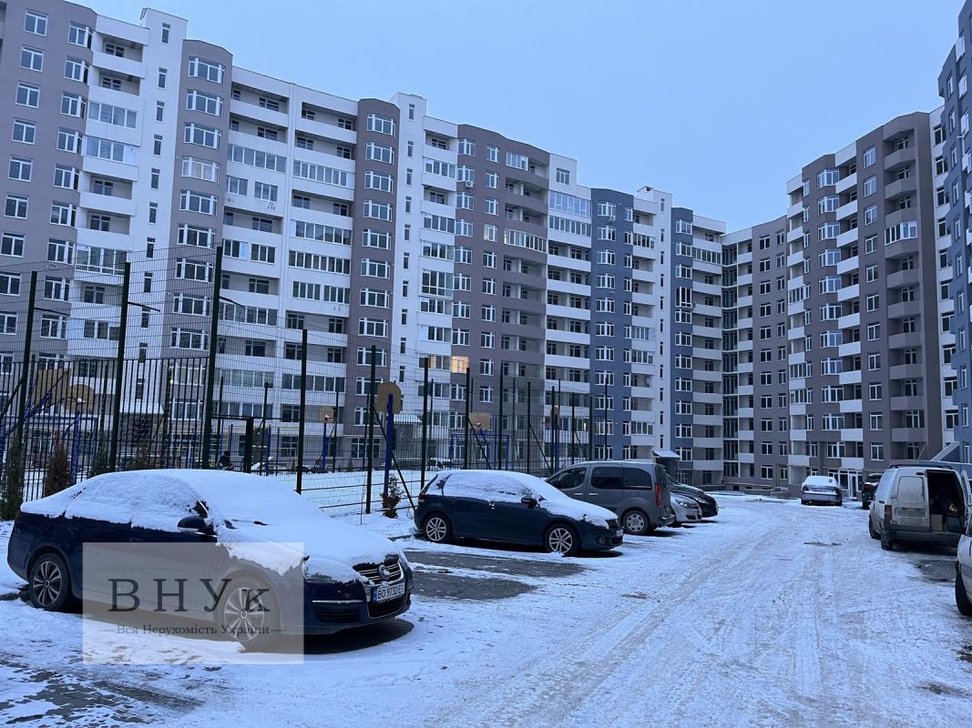 Продаж 1 кімнатної квартири 32 кв. м, Київська вул. 7