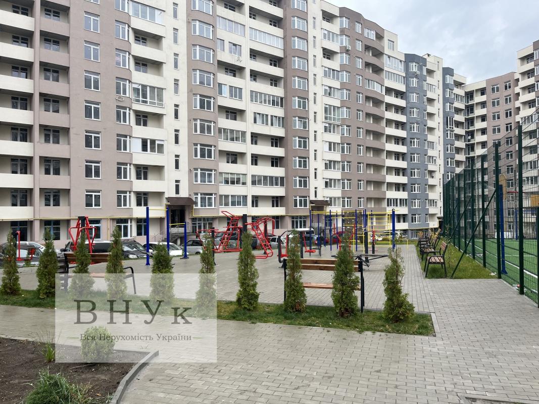 Продаж 1 кімнатної квартири 32 кв. м, Київська вул. 5