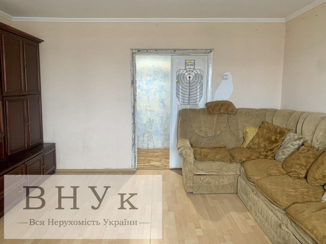 Sale 3 bedroom-(s) apartment 65 sq. m., Zakhysnykiv Ukrainy Street (Pushkina Street)