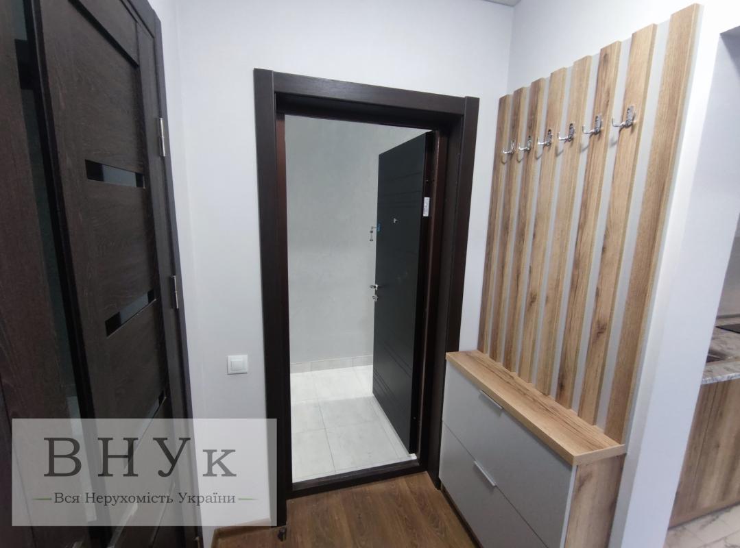 Sale 2 bedroom-(s) apartment 42 sq. m., Brodivska Street