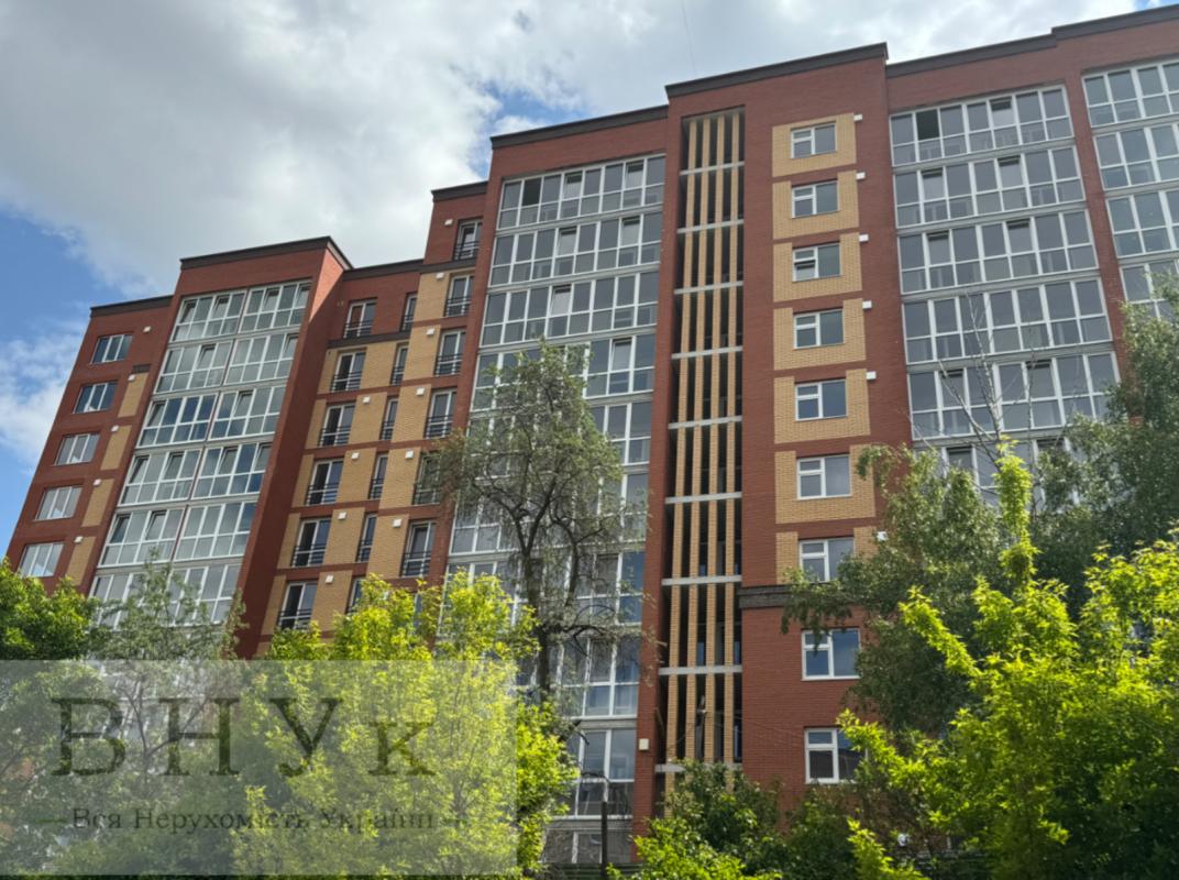 Продаж 1 кімнатної квартири 47 кв. м, Лучаківського вул. (Надзбручанська) 5