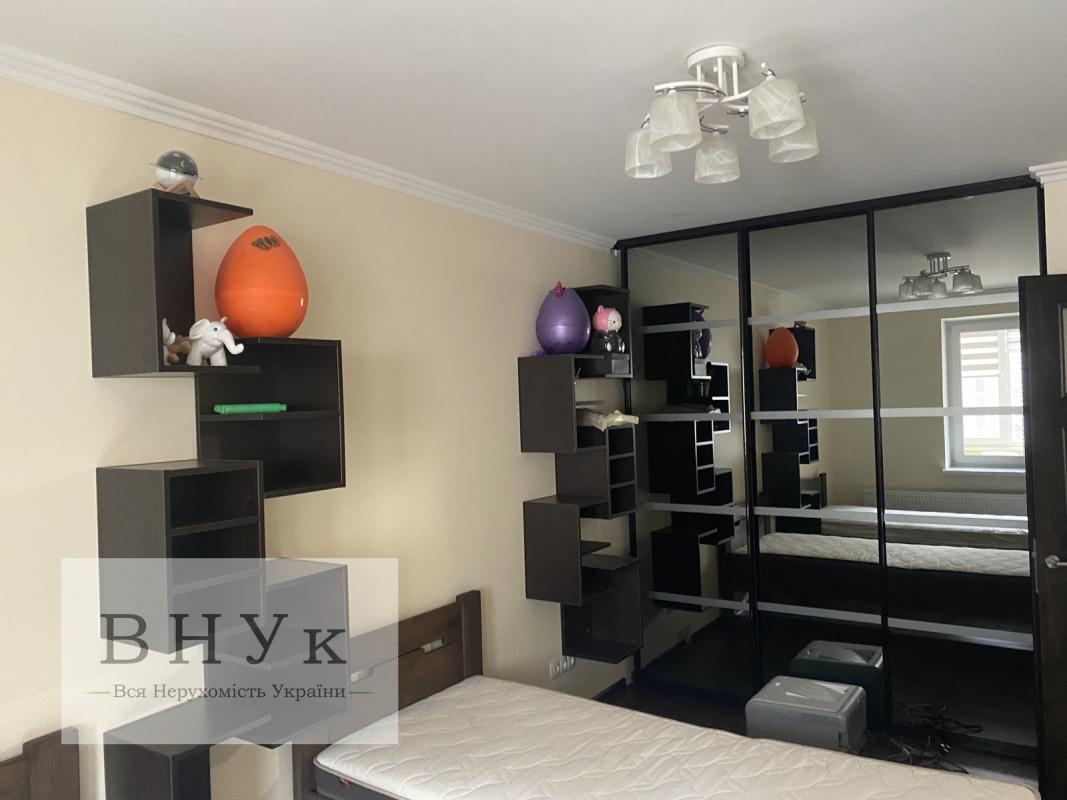 Sale 3 bedroom-(s) apartment 72 sq. m., Luchakivskoho Street 3