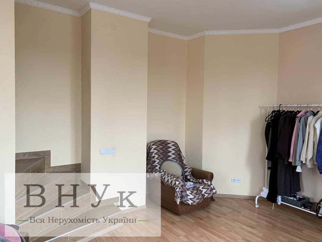 Sale 4 bedroom-(s) apartment 104 sq. m., Tsehelnyi Lane