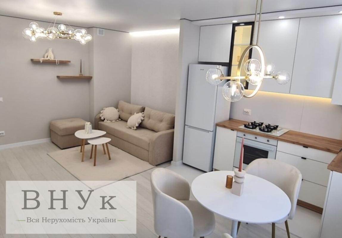 Продаж 3 кімнатної квартири 56 кв. м, Київська вул. 2