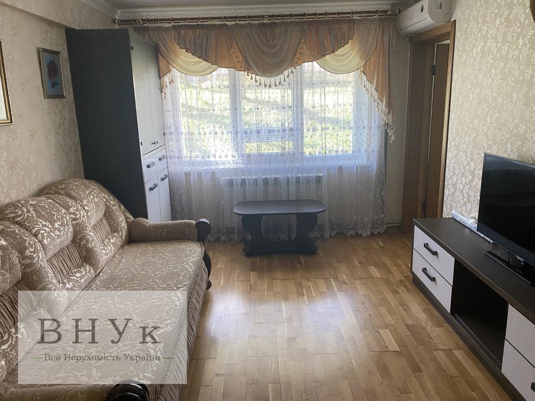 Продаж 4 кімнатної квартири 59 кв. м, Карпенка вул. 2