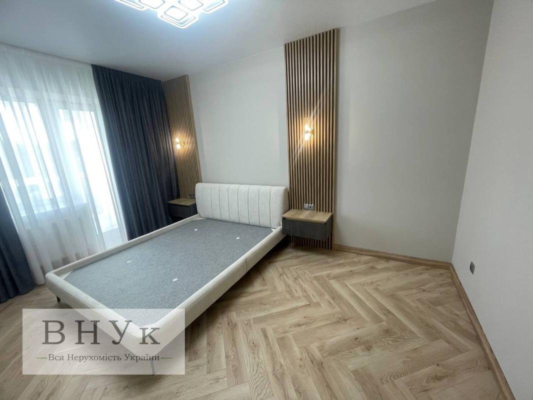 Sale 2 bedroom-(s) apartment 65 sq. m., Chumatska Street 11