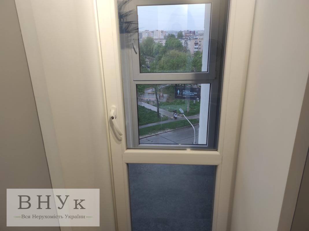 Sale 3 bedroom-(s) apartment 98 sq. m., Mykulynetska Street