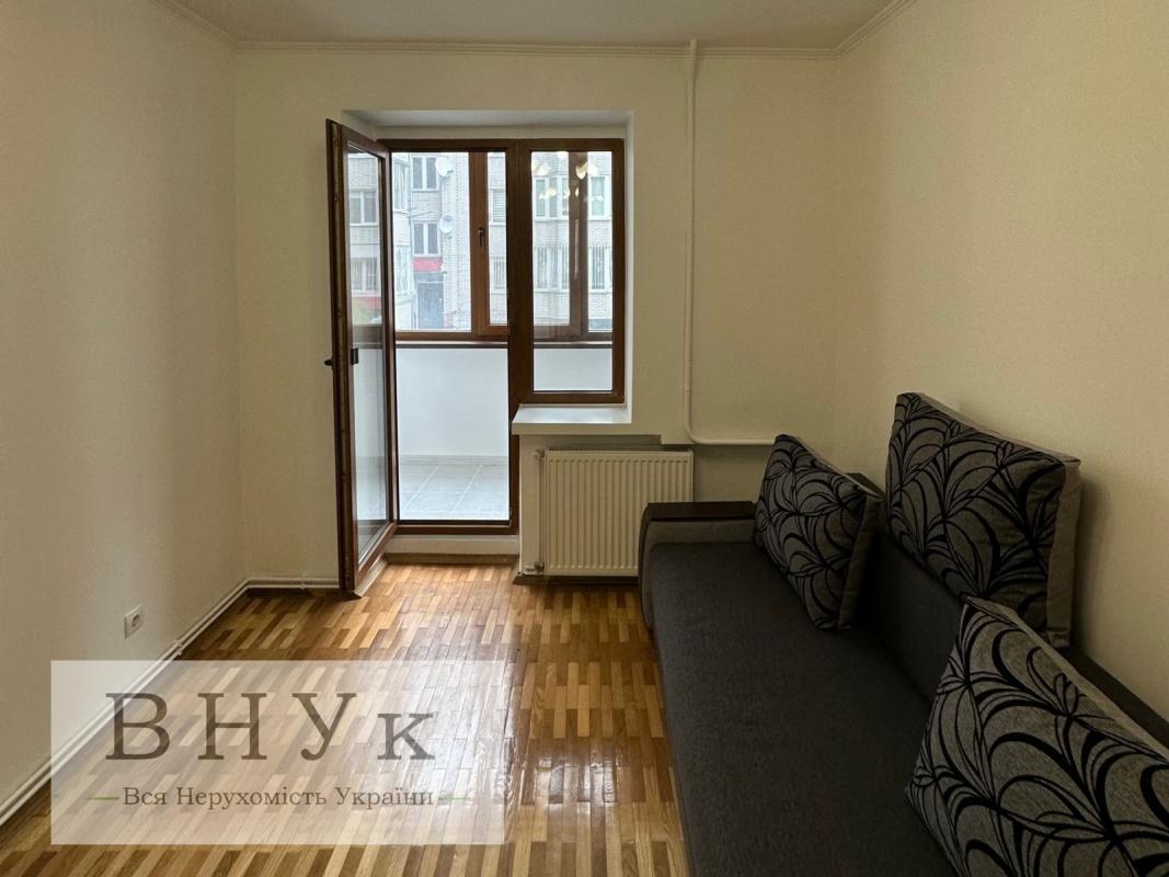 Sale 3 bedroom-(s) apartment 58 sq. m., Karpenka Street 7
