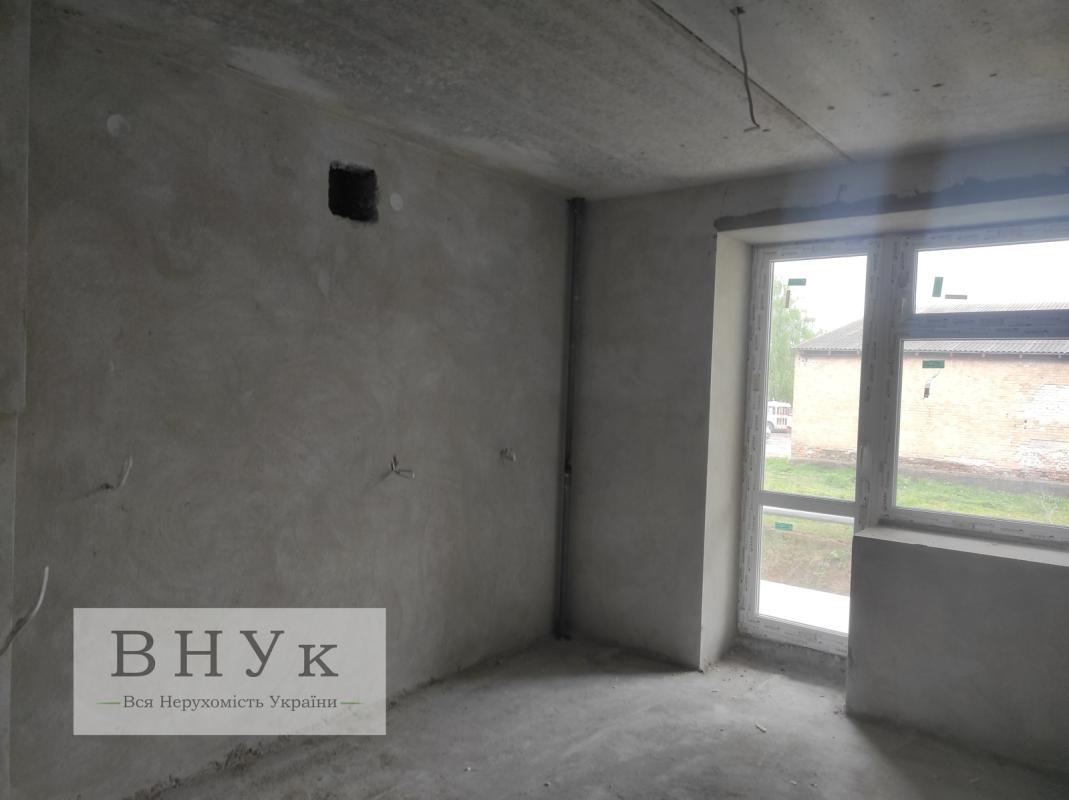 Продаж 1 кімнатної квартири 44 кв. м, Тролейбусна вул. 13