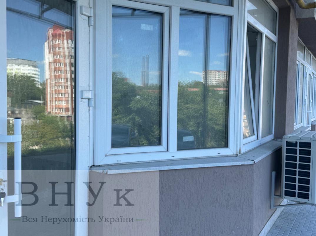 Продаж комерційної нерухомості 55 кв. м, Київська вул. 9