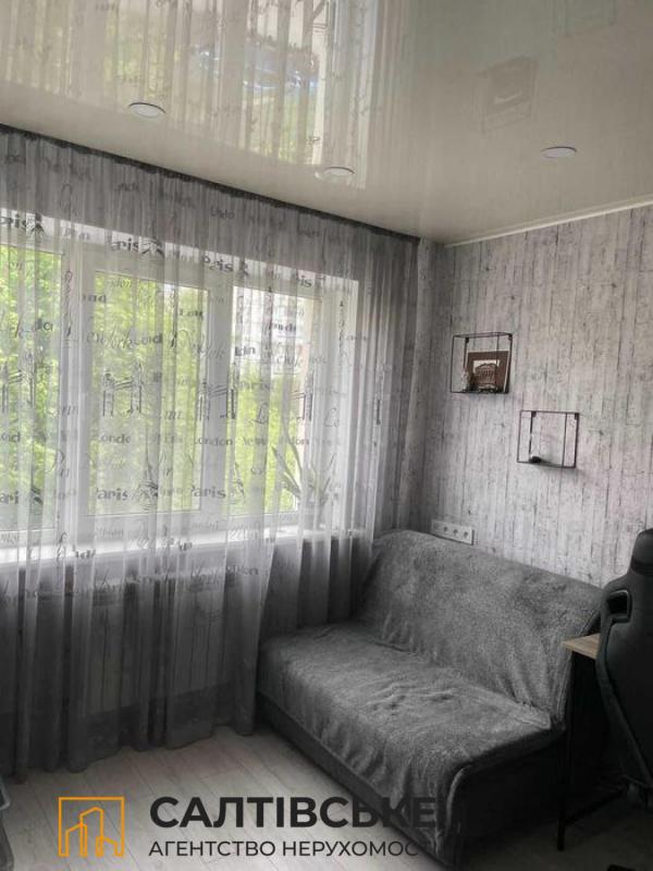 Sale 3 bedroom-(s) apartment 63 sq. m., Hvardiytsiv-Shyronintsiv Street 22а