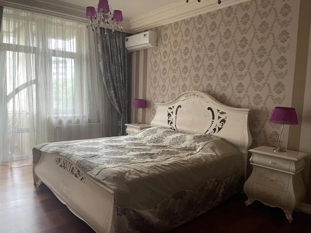 Long term rent 2 bedroom-(s) apartment Staronavodnytska Street 6Б
