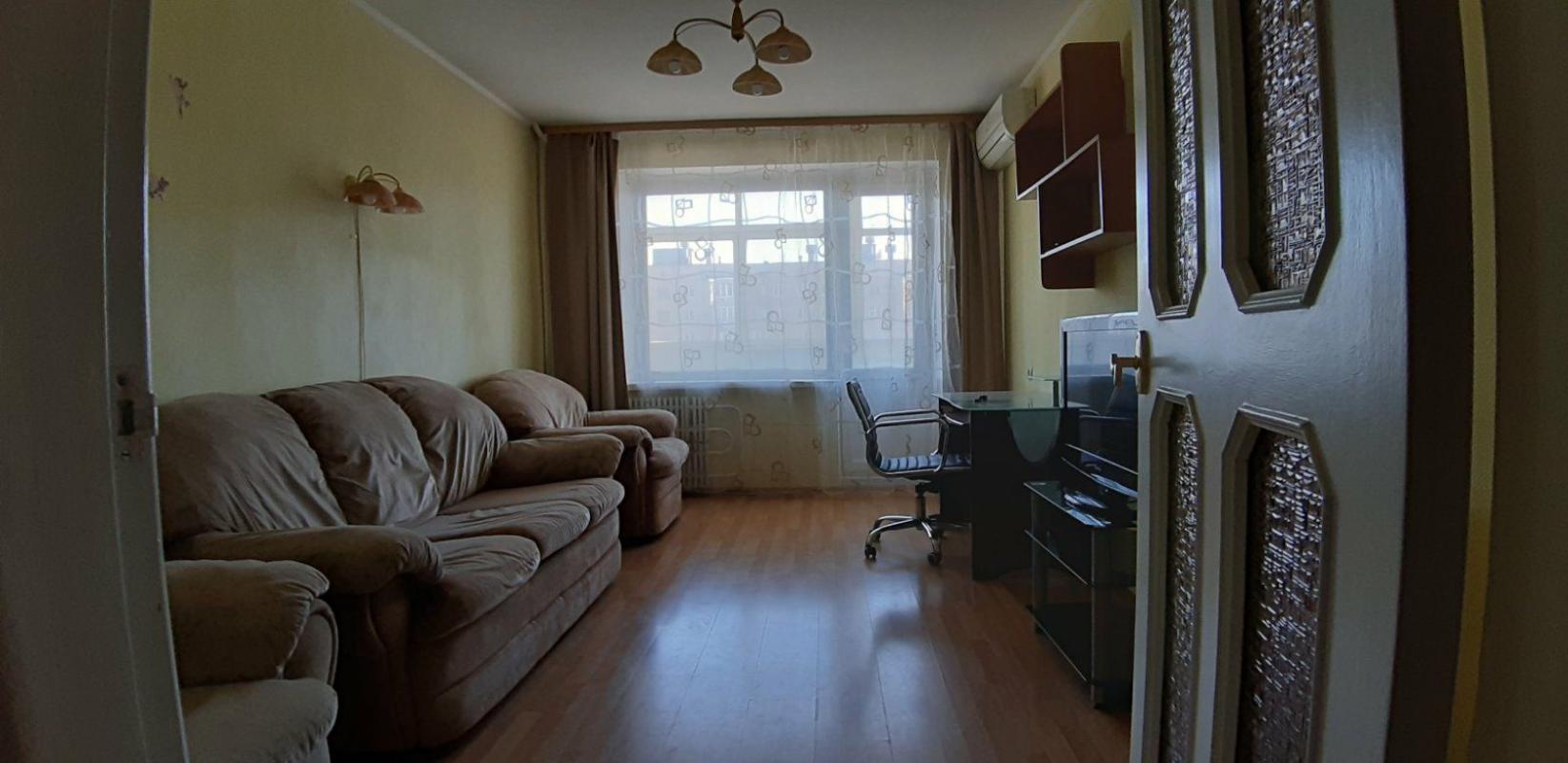 Sale 2 bedroom-(s) apartment 50 sq. m., Poltavsky Shlyakh Street 148/2