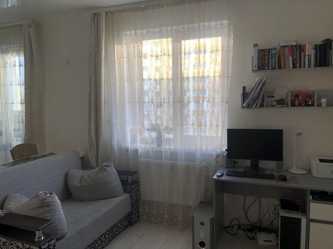 Sale 1 bedroom-(s) apartment 35 sq. m., Drahomanova Street 6г