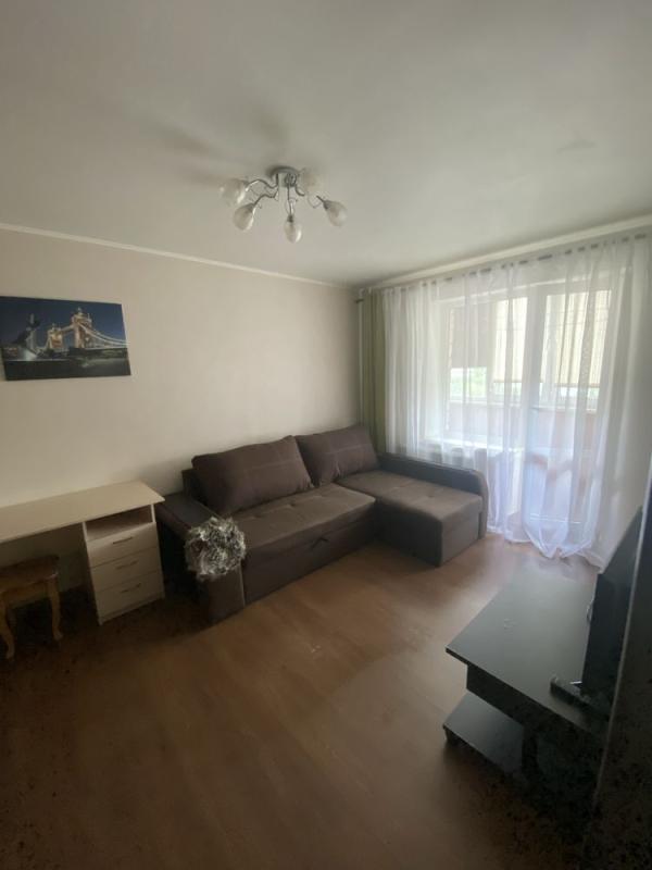 Long term rent 1 bedroom-(s) apartment Obolonskyi Avenue 34б