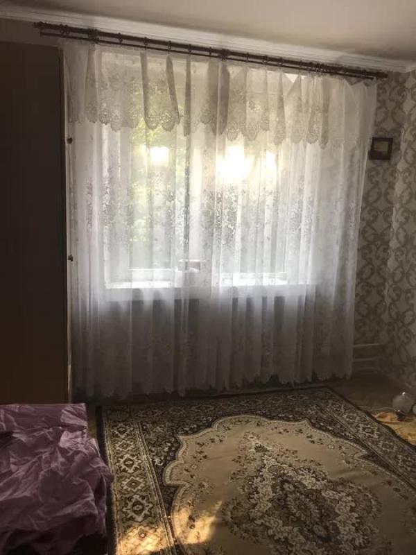 Long term rent 2 bedroom-(s) apartment Yuriia Haharina Avenue 39