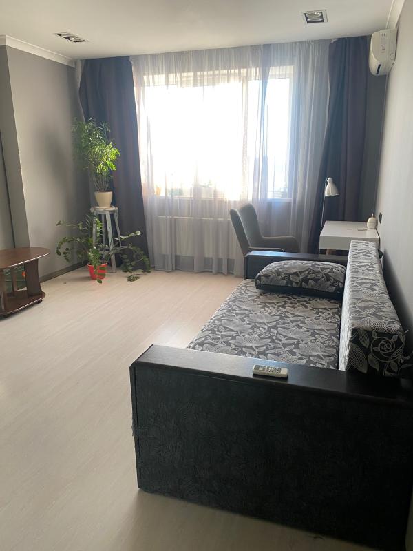 Sale 1 bedroom-(s) apartment 58 sq. m., Oleksandra Myshuhy Street 12
