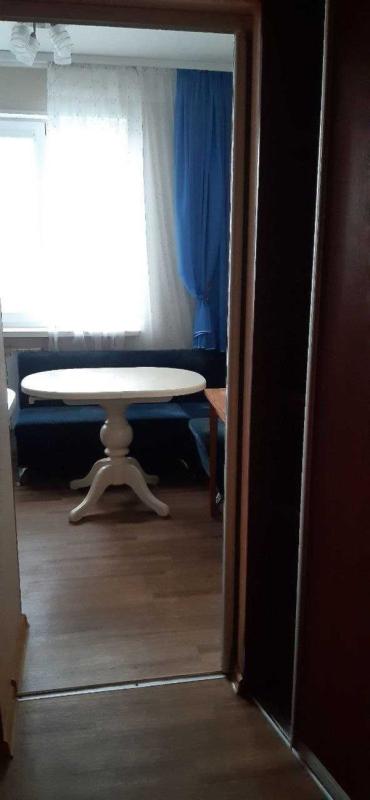 Long term rent 2 bedroom-(s) apartment Hvardiytsiv-Shyronintsiv Street 28