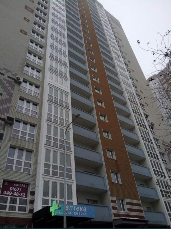 Продаж 2 кімнатної квартири 57 кв. м, Бориса Гмирі вул. 18