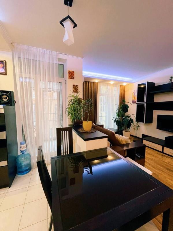 Sale 1 bedroom-(s) apartment 39 sq. m., Reheneratorna Street