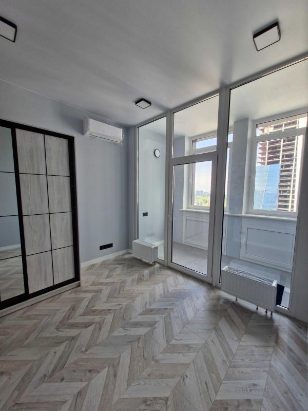 Sale 2 bedroom-(s) apartment 53 sq. m., Beresteiska Avenue (Peremohy Avenue) 11