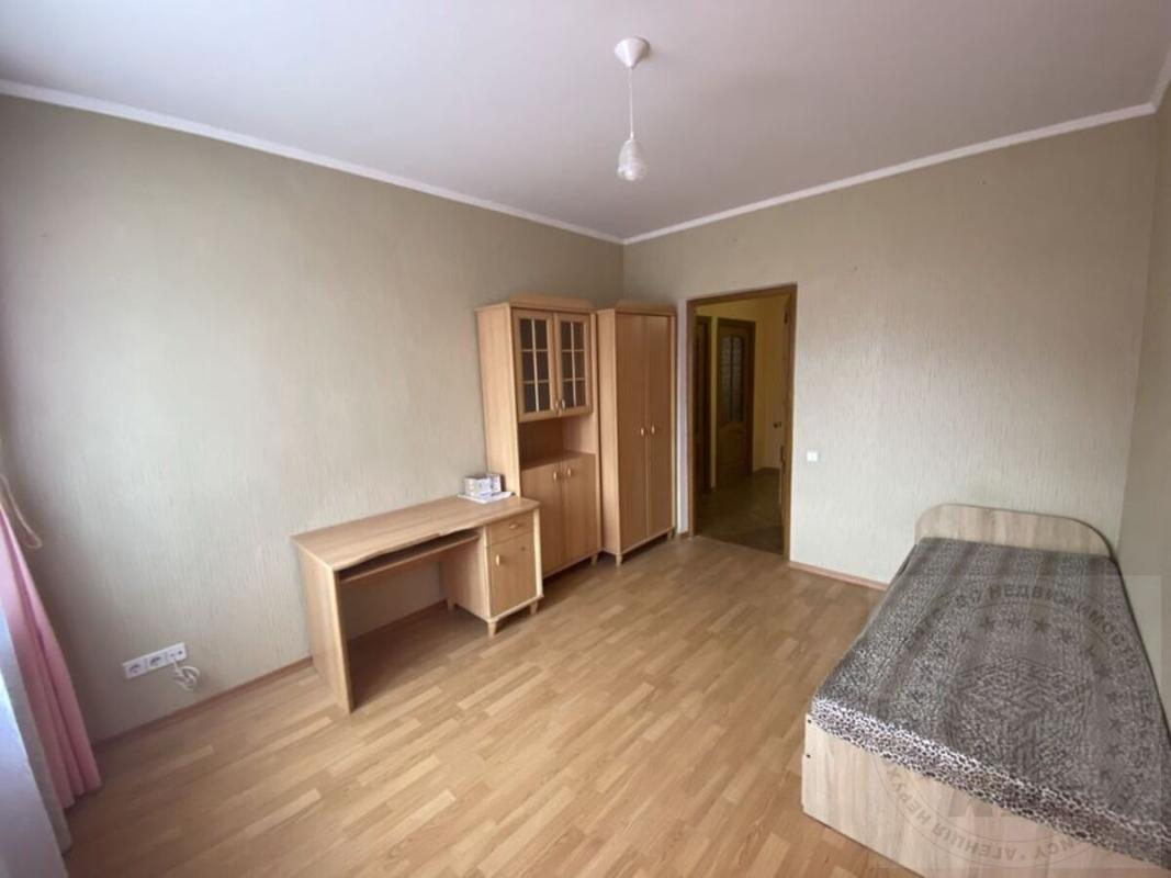 Sale 3 bedroom-(s) apartment 71 sq. m., Bulhakova Street 3