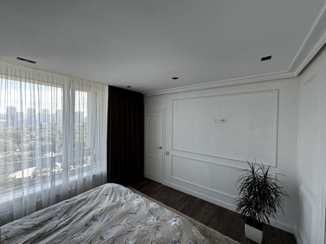 Sale 3 bedroom-(s) apartment 94 sq. m., Zarichna Street 6к2
