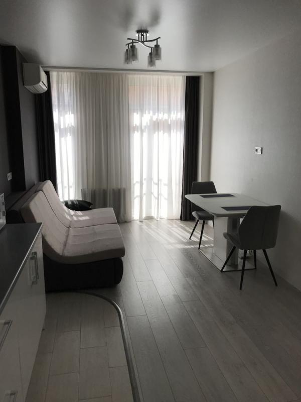 Sale 1 bedroom-(s) apartment 42 sq. m., Reheneratorna Street