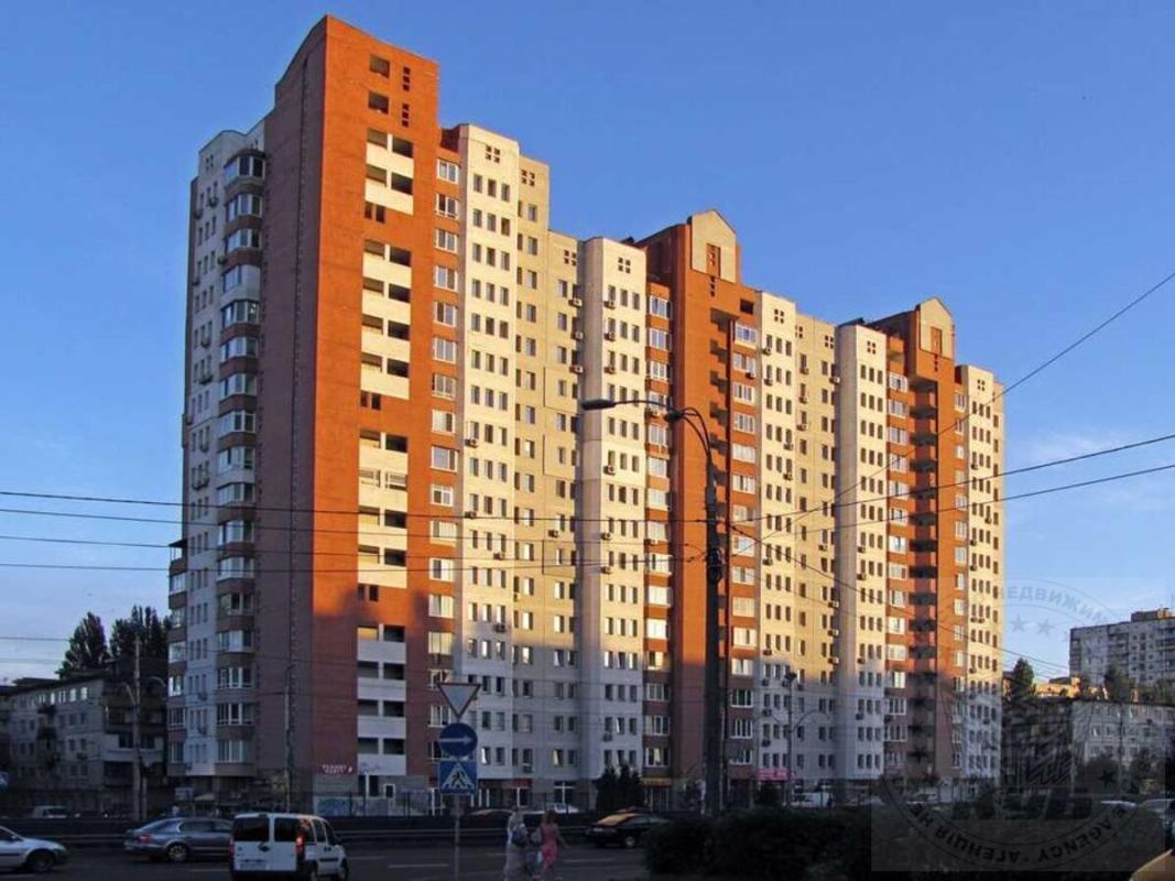 Sale 2 bedroom-(s) apartment 77 sq. m., Lesia Kurbasa Avenue 5в