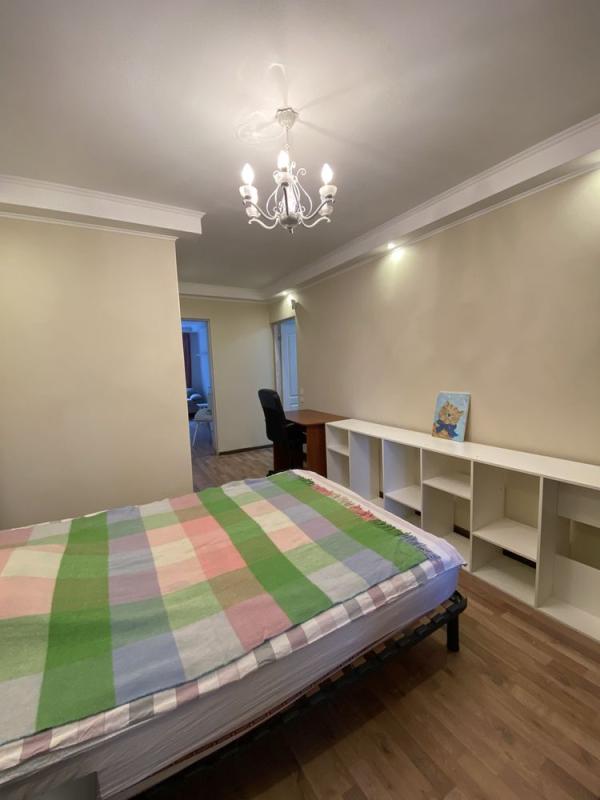 Sale 2 bedroom-(s) apartment 45 sq. m., Verkhovnoi Rady Boulevard 26