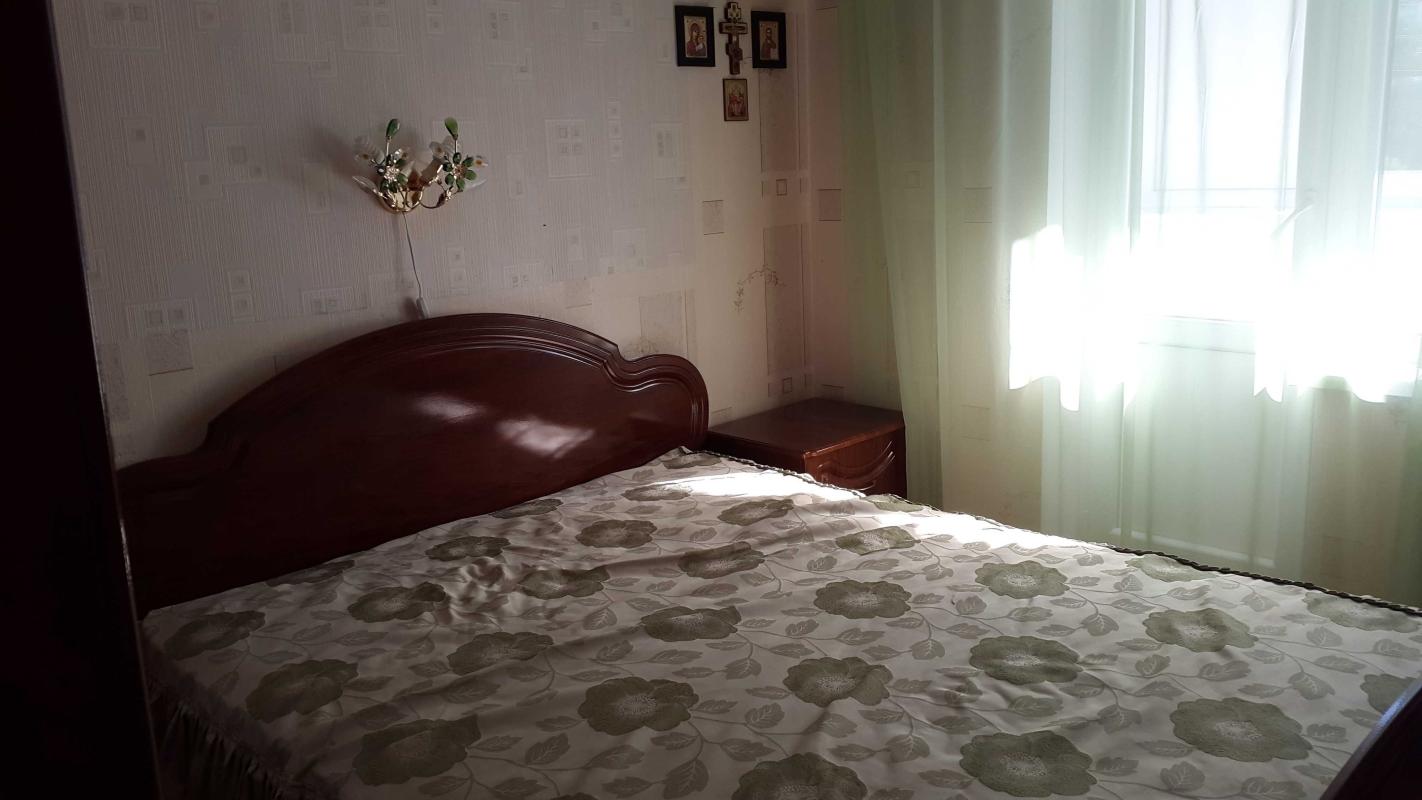 Long term rent 2 bedroom-(s) apartment Obolonskyi Avenue 22а