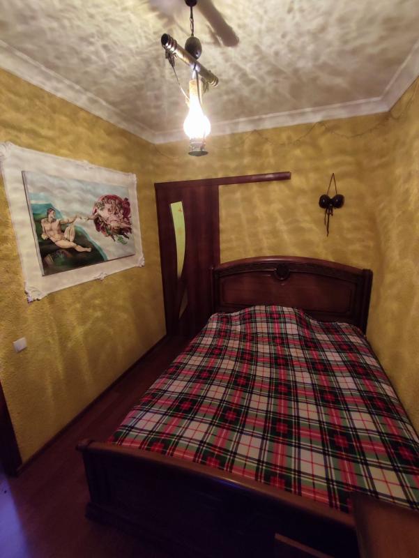 Long term rent 2 bedroom-(s) apartment Hryhoriya Chuprynky street (Chudnovskoho Street) 8а