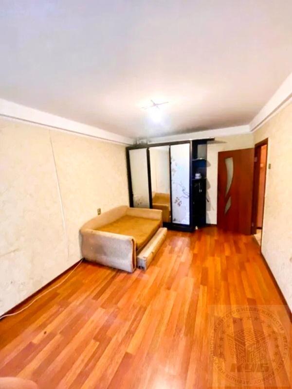 Продаж 1 кімнатної квартири 34 кв. м, Генерала Наумова вул. 27