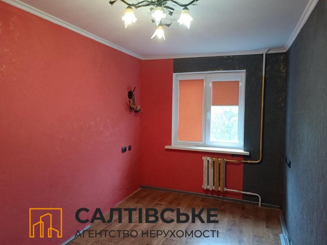 Продажа 3 комнатной квартиры 62 кв. м, Гвардейцев-Широнинцев ул. 11б