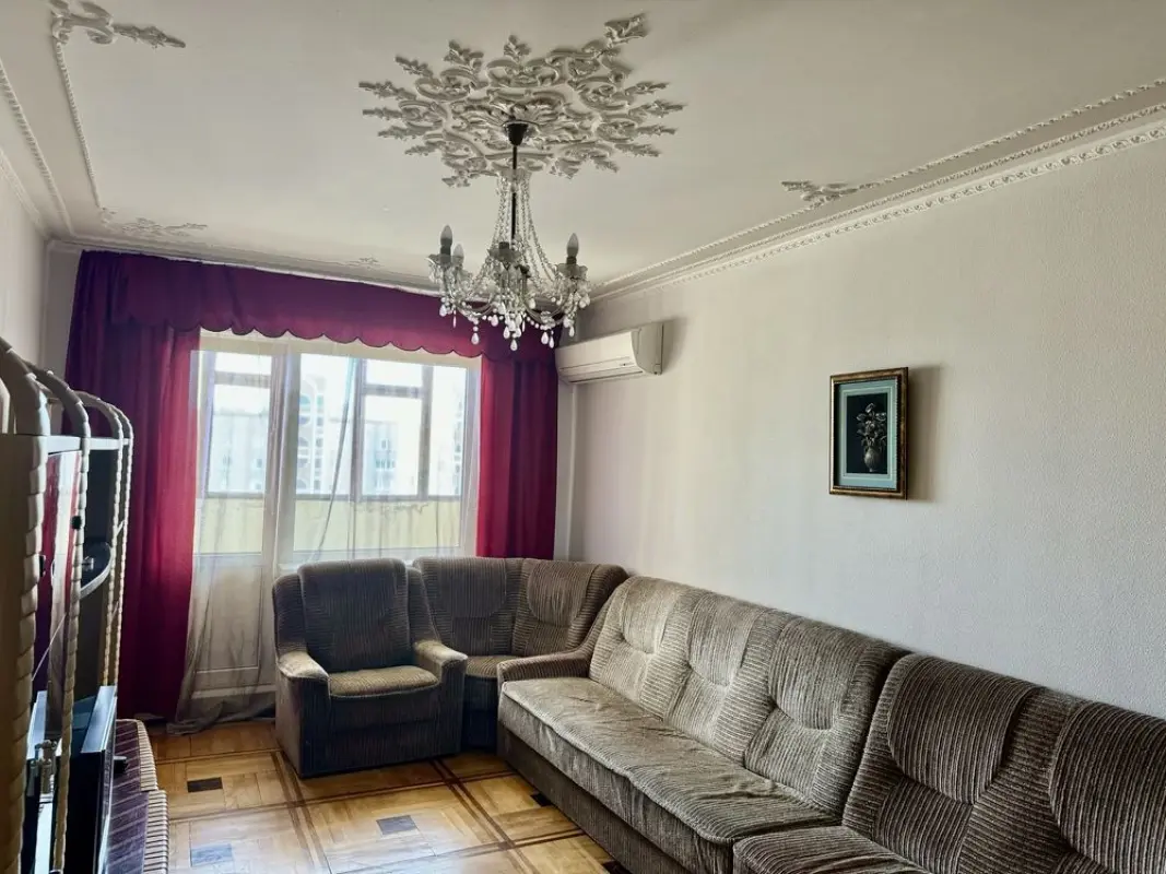 Apartment for sale - Stepana Oliinyka Street 17