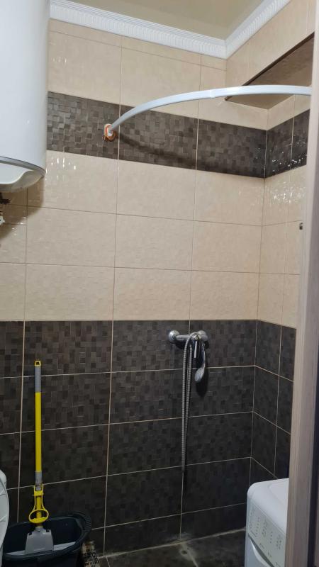 Long term rent 1 bedroom-(s) apartment Sobornosti avenue