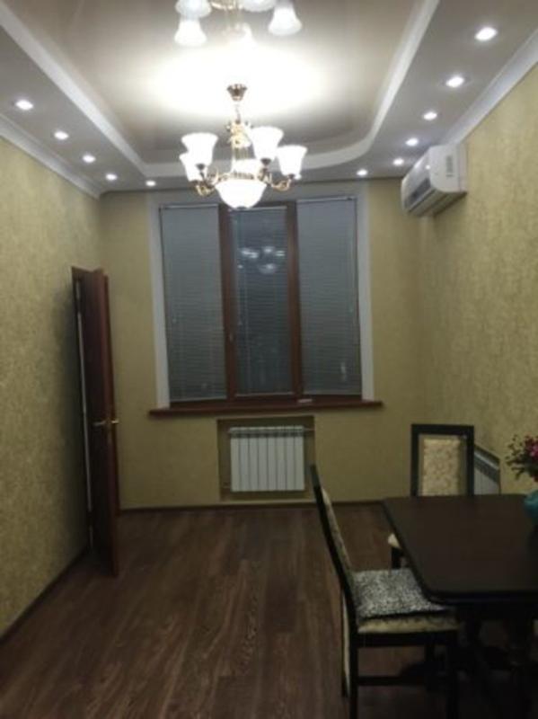 Long term rent 1 bedroom-(s) apartment Novooleksandrivska Street 54А к8