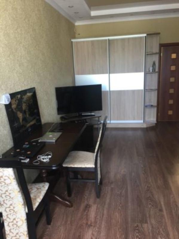 Long term rent 1 bedroom-(s) apartment Novooleksandrivska Street 54А к8