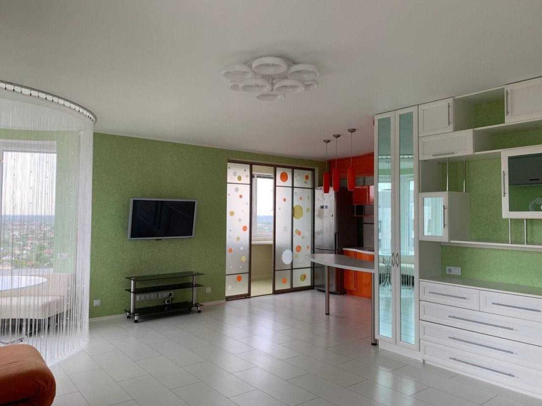 Long term rent 1 bedroom-(s) apartment Dniprovska Embarkment 26А