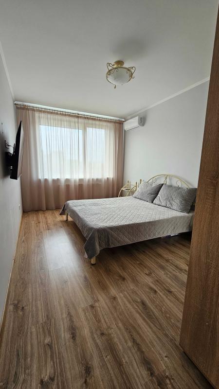 Long term rent 1 bedroom-(s) apartment Rodyny Kristeriv street 20