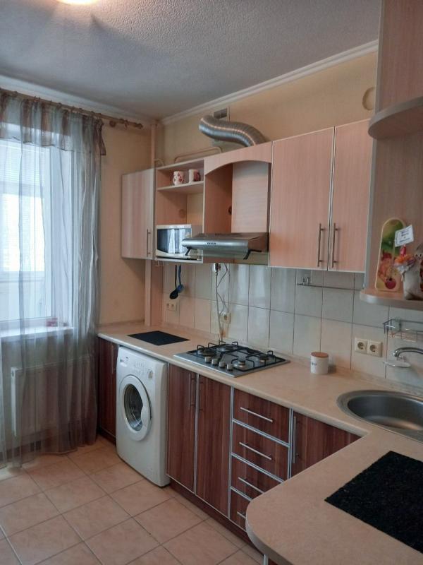 Long term rent 1 bedroom-(s) apartment Peremohy Avenue 66л