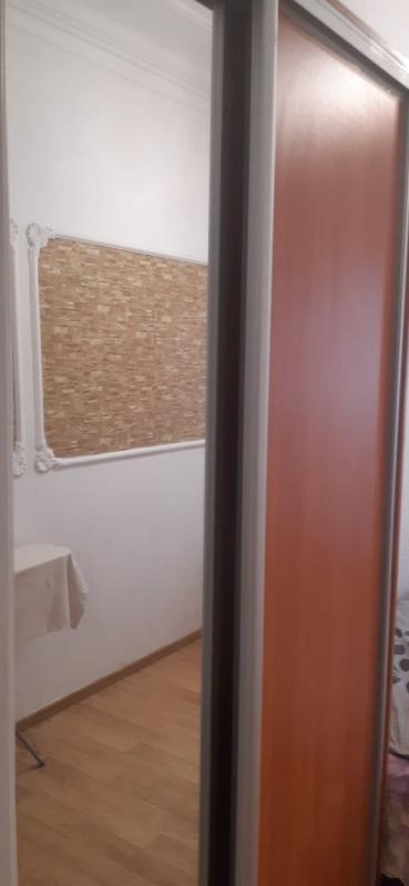Long term rent 3 bedroom-(s) apartment Prorizna Street