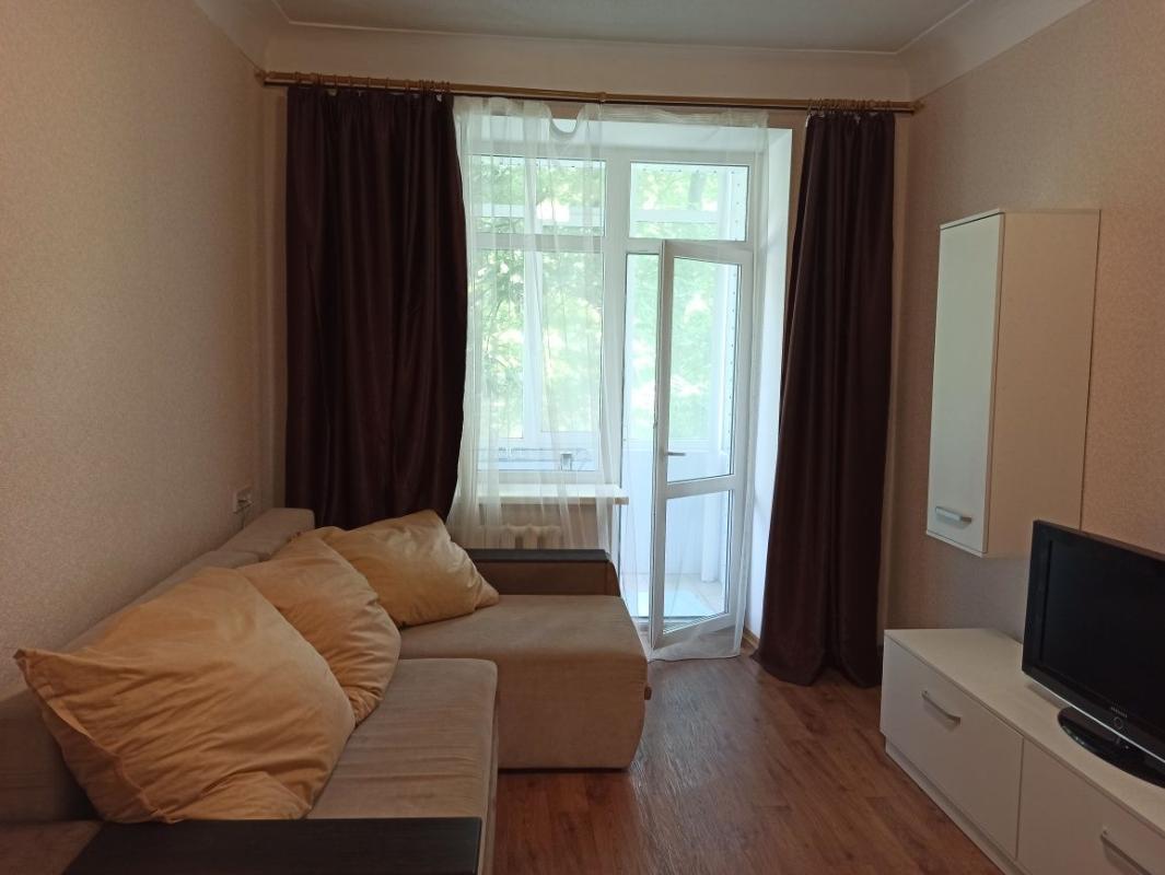 Long term rent 1 bedroom-(s) apartment Danylevskoho Street 27