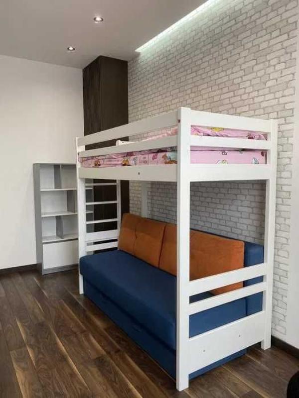 Long term rent 3 bedroom-(s) apartment Profesorska Street 6